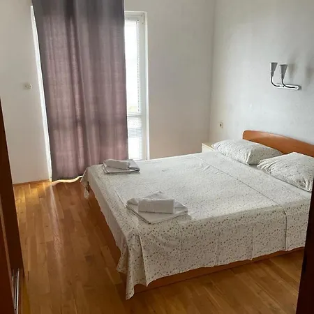 Apartments With A Parking Space Zivogosce - Blato, Makarska - 22253 Podgora Exterior photo