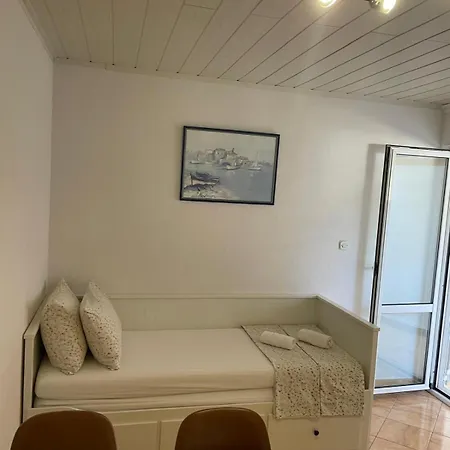 Apartments With A Parking Space Zivogosce - Blato, Makarska - 22253 Podgora Room photo