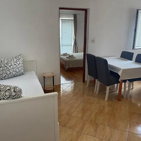 Apartments With A Parking Space Zivogosce - Blato, Makarska - 22253 Podgora Exterior photo