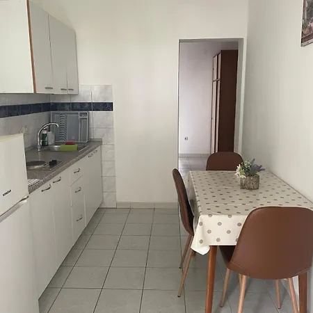 Apartments With A Parking Space Zivogosce - Blato, Makarska - 22253 Podgora Exterior photo