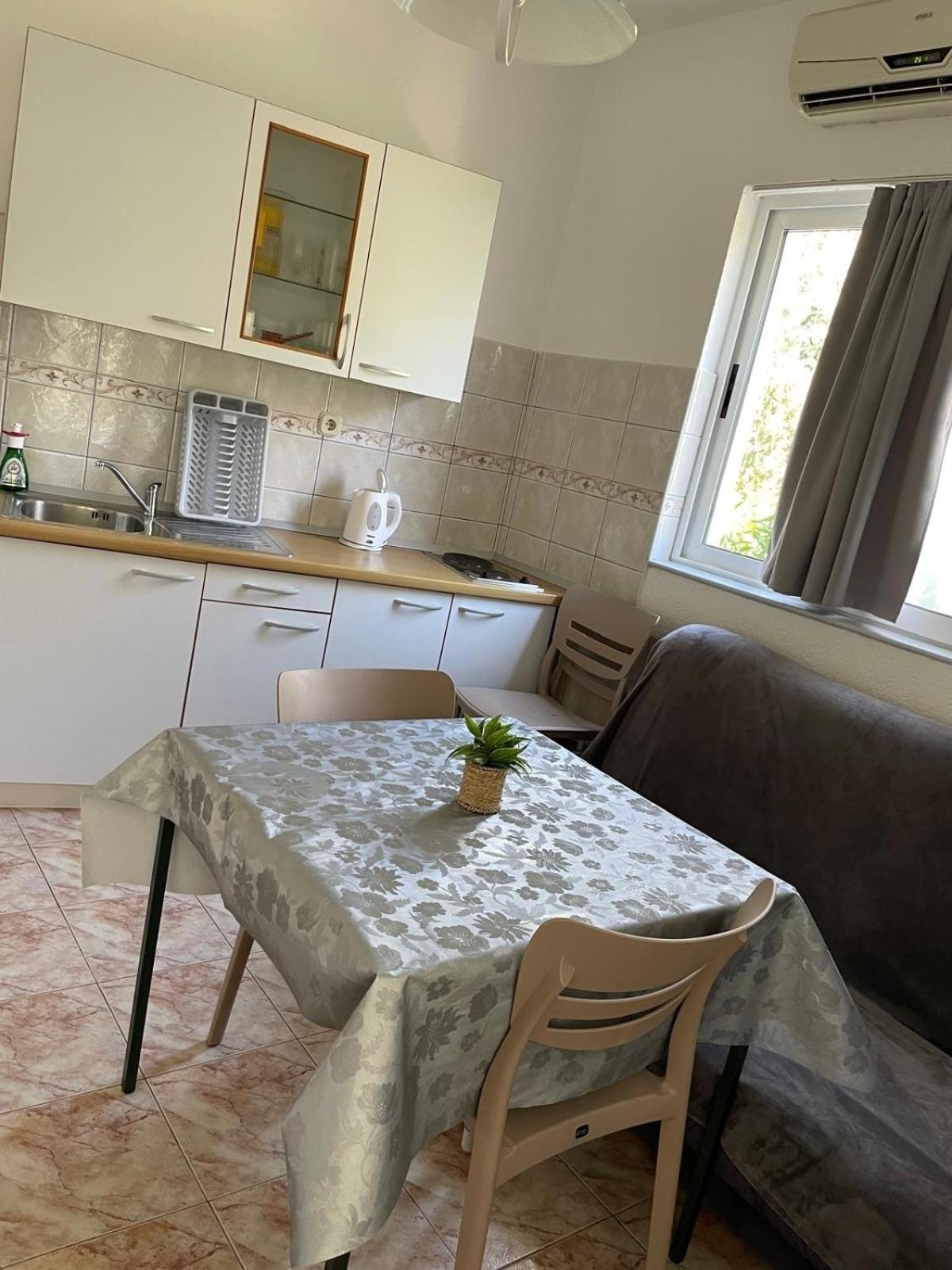 With A Parking Space Zivogosce - Blato, Makarska - 22253 Apartment Podgora