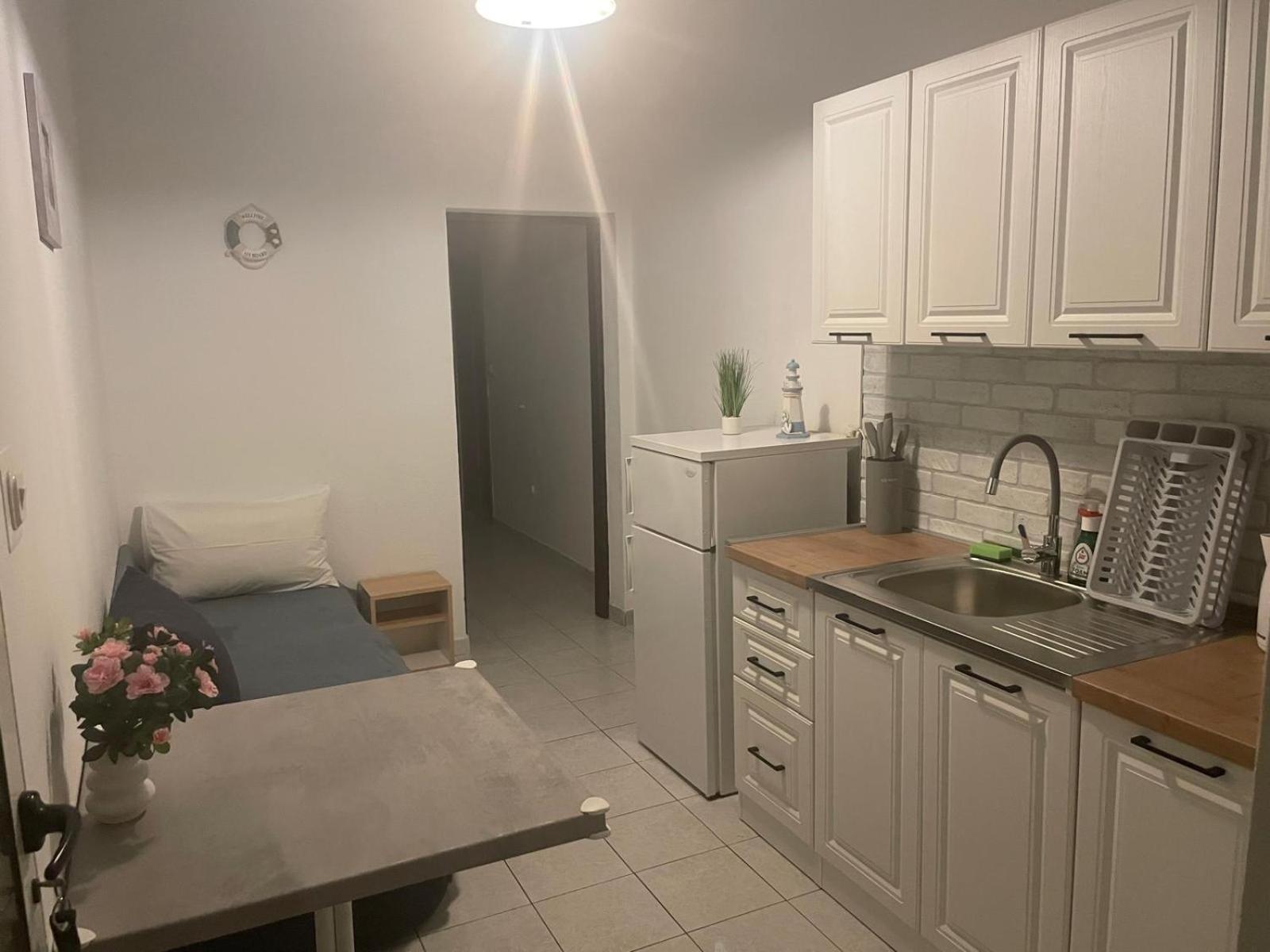 Apartment With A Parking Space Zivogosce - Blato, Makarska - 22253 *