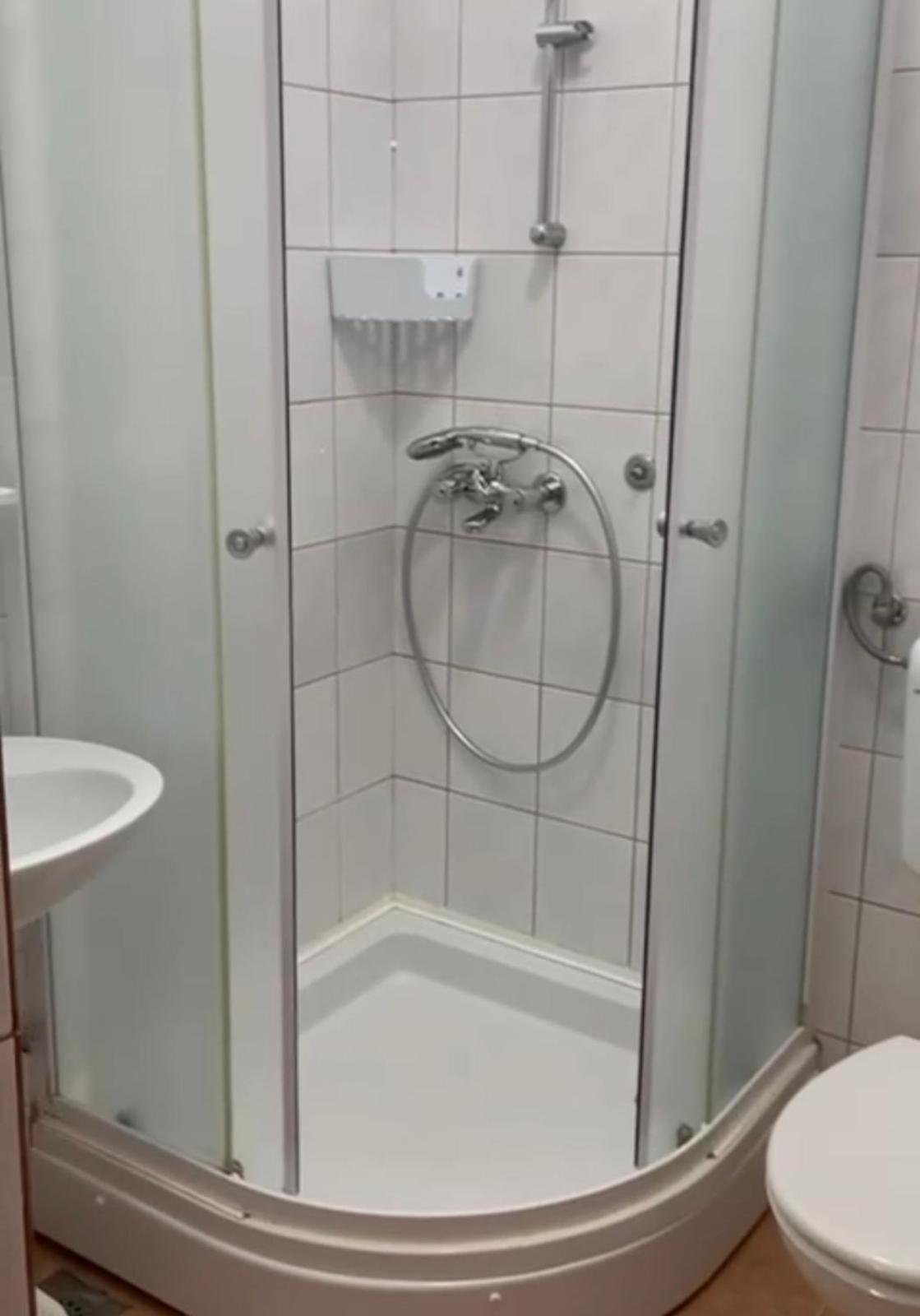 Apartment With A Parking Space Zivogosce - Blato, Makarska - 22253